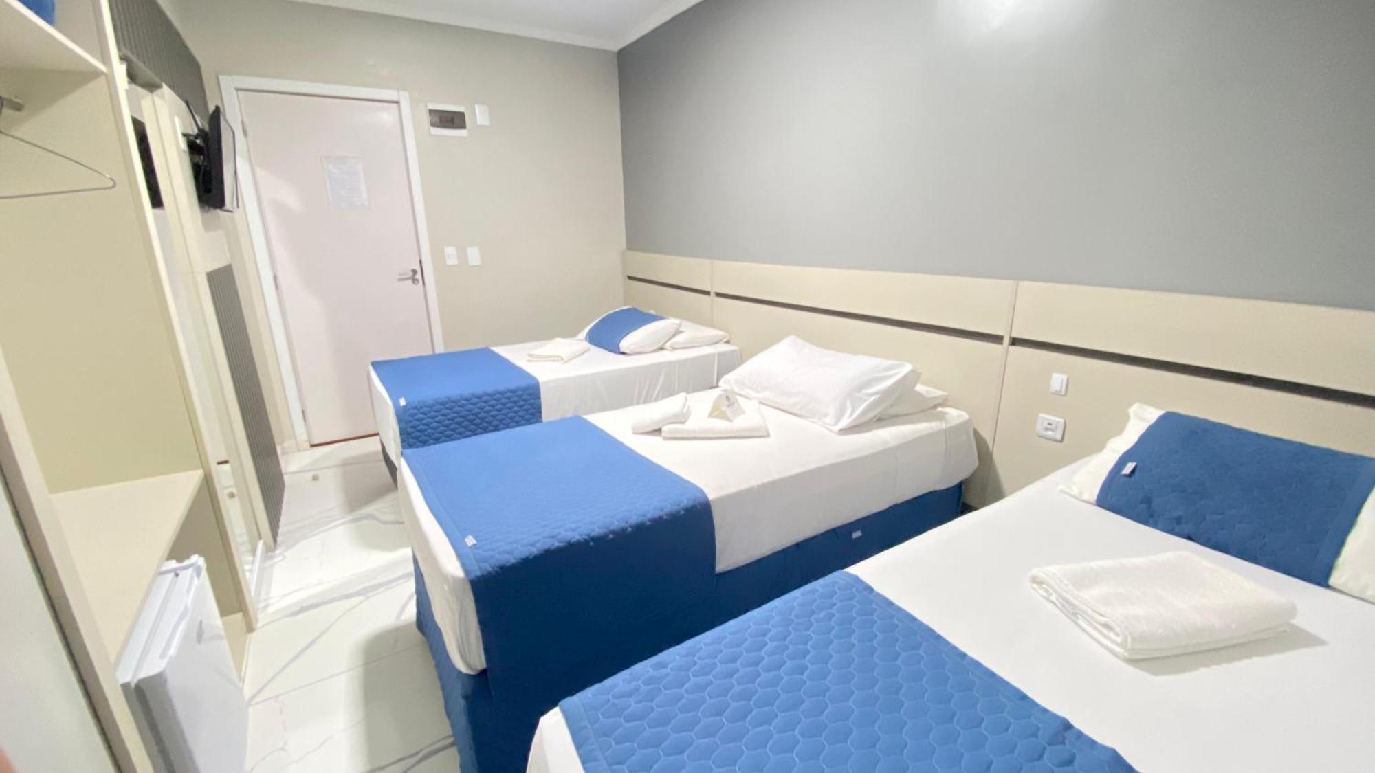 Hotel Barlos Aduana *